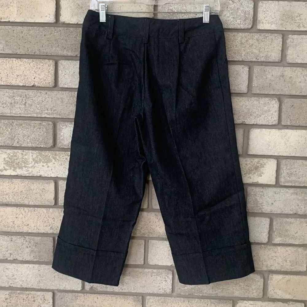3for$20 Capri size 4 - Picture 3 of 3